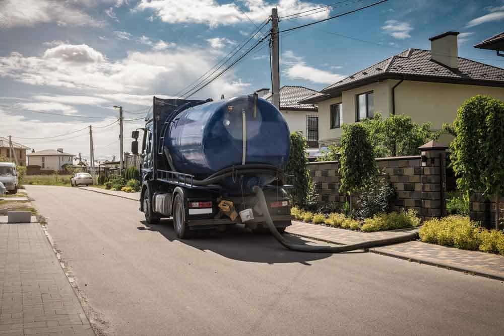 Septic tank being pumped Acworth, GA