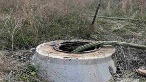 overflowing septic tank Acworth, GA