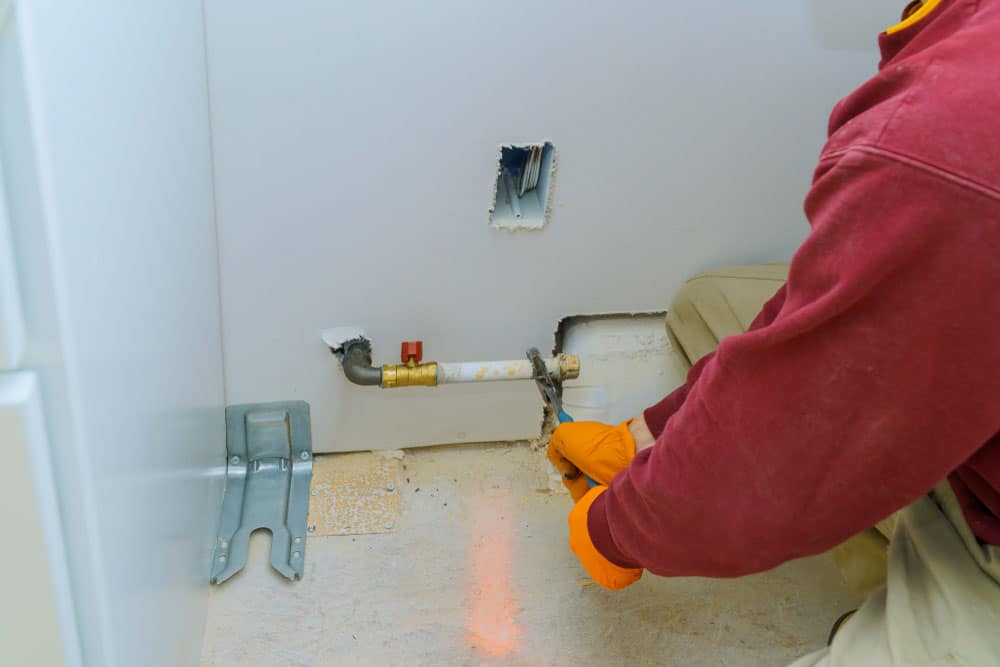 installing a gas line